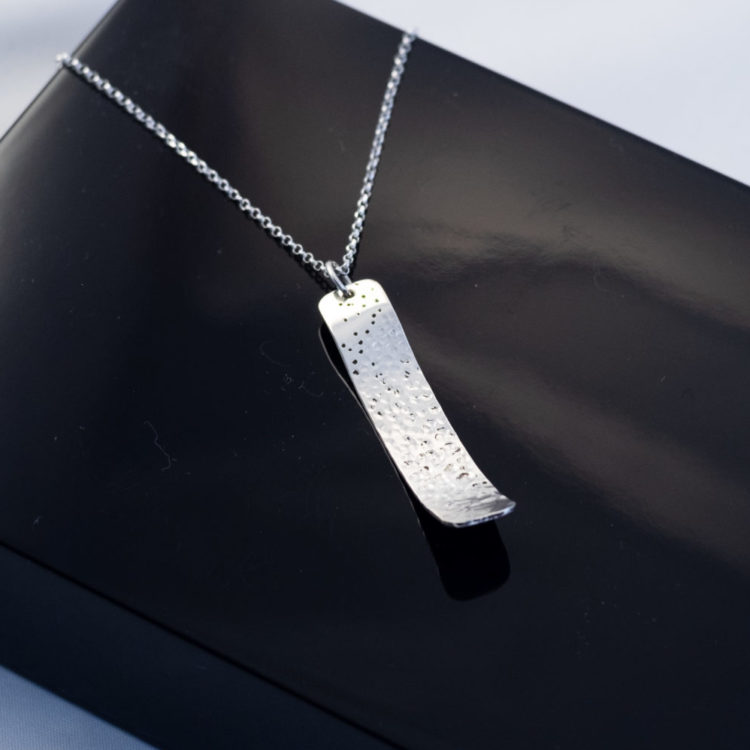 Dotted Curve Pendant